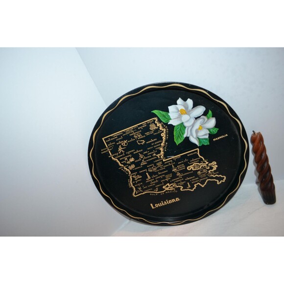 Vintage Louisiana Souvenir Metal Tray Kitschy Map & Magnolia - Picture 3 of 4